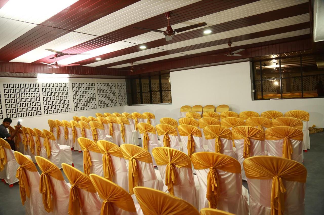 Krupa Residency Kanjirapalli Exterior foto